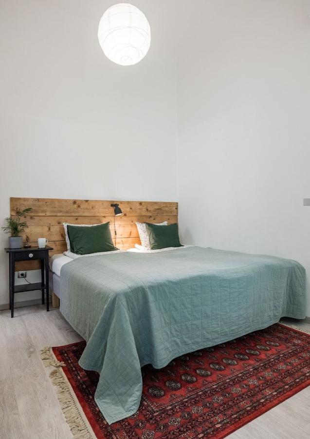 Charming And Unique Apartment With Balcony By The Great Synagogue Budapest Exterior foto